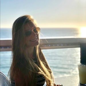 Meet your Posher, Raiane